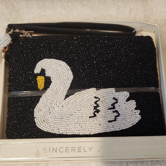 Sincerely Jules Beaded White Swan Small Bag - Picture 3 of 7
